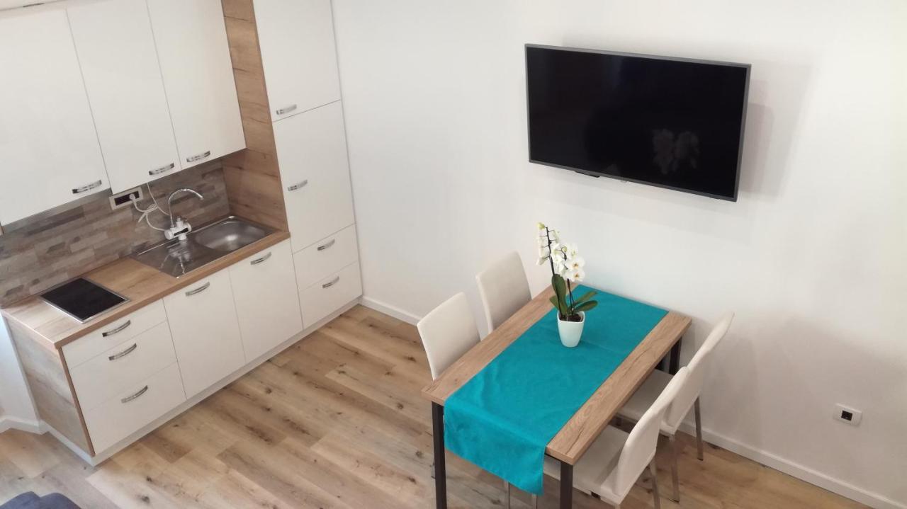 Apartmaji Apollonio Izola Exterior foto