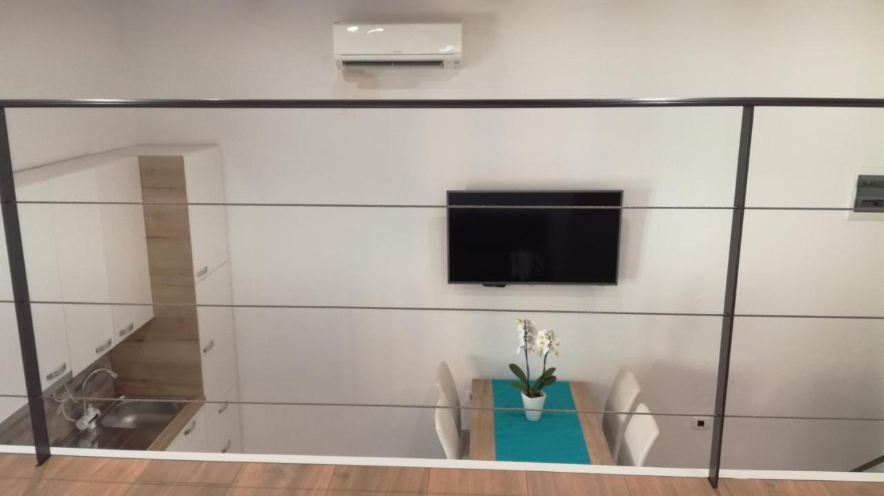 Apartmaji Apollonio Izola Exterior foto